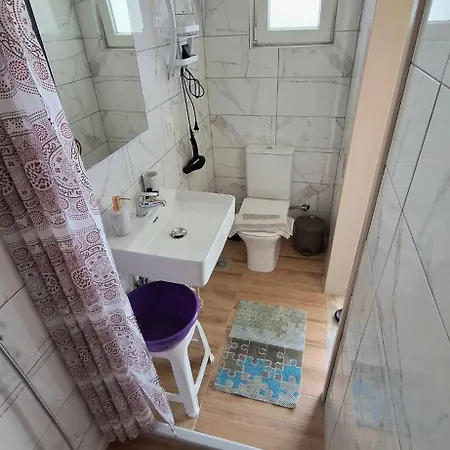 Antzela Σιδάρι