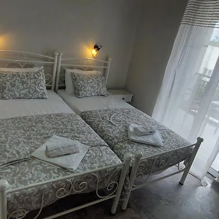 Antzela Apartament *
