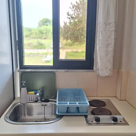 Apartament Antzela *