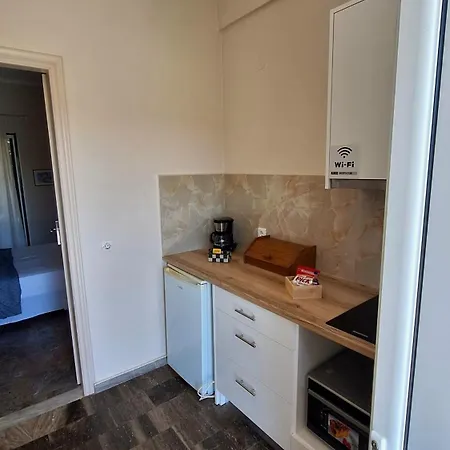 Apartament Antzela *