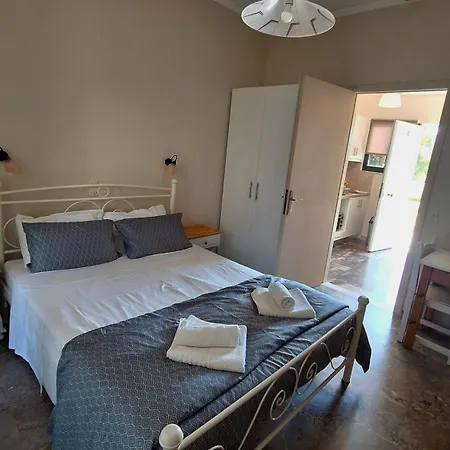 Apartament Antzela *