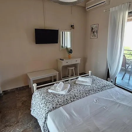 Antzela Σιδάρι