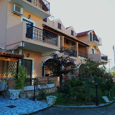 Apartament Antzela *